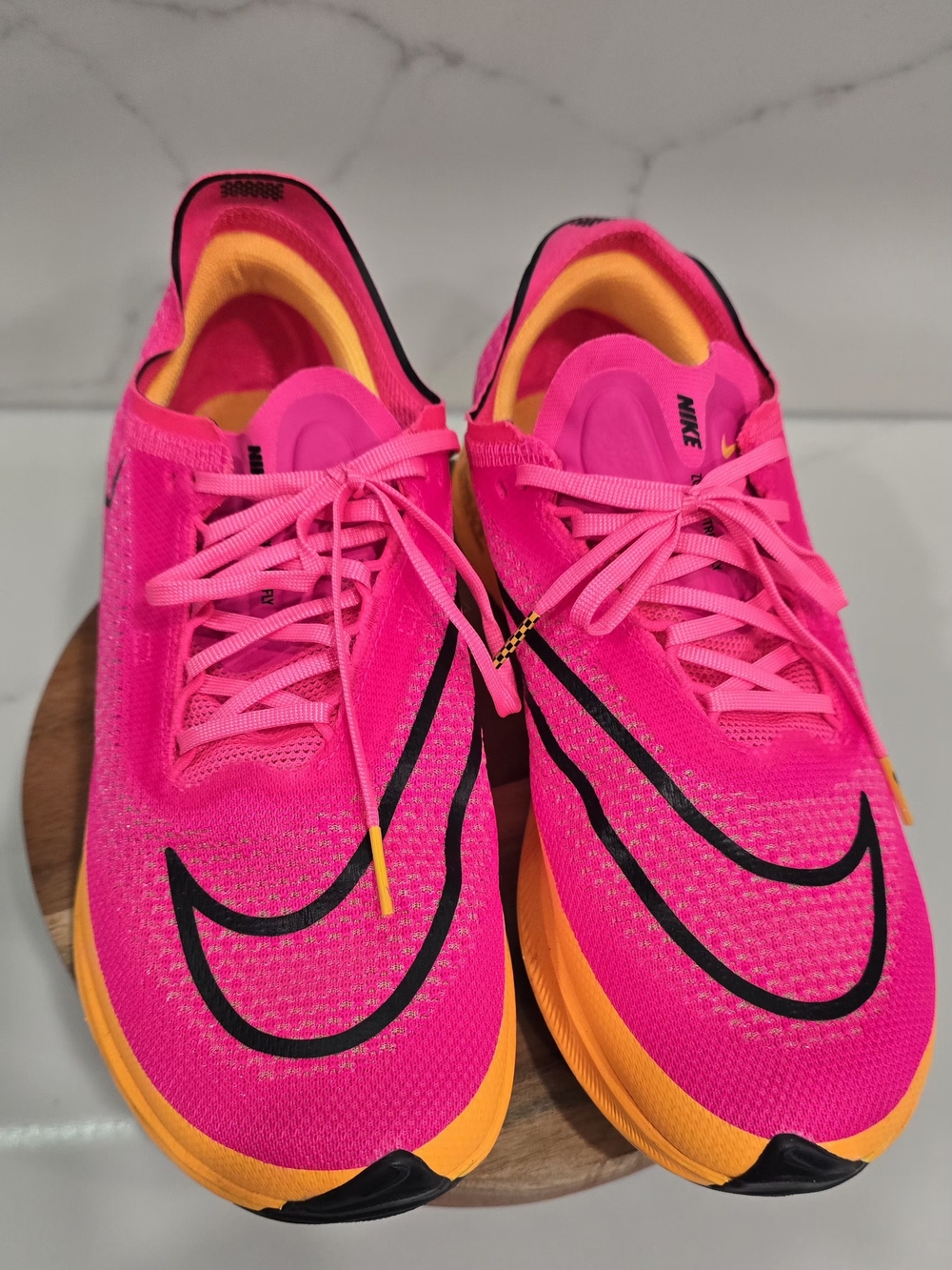 Nike ZoomX Streakfly Hyper Pink Laser Orange DJ6566-600 Men 7.5 / Women 9